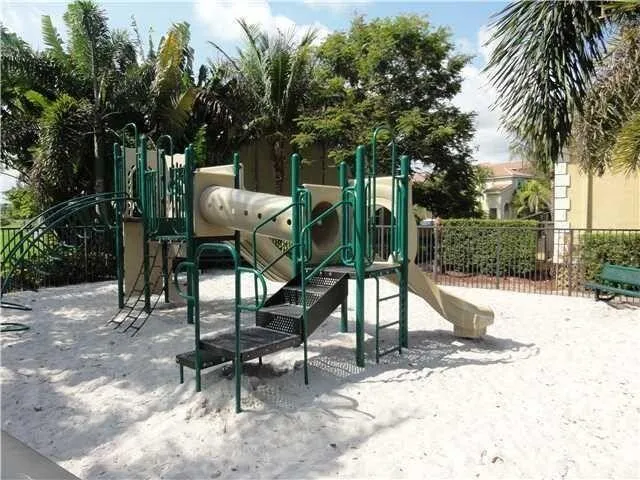101 Lake Monterey Circle #101 Boynton Beach, FL 33426