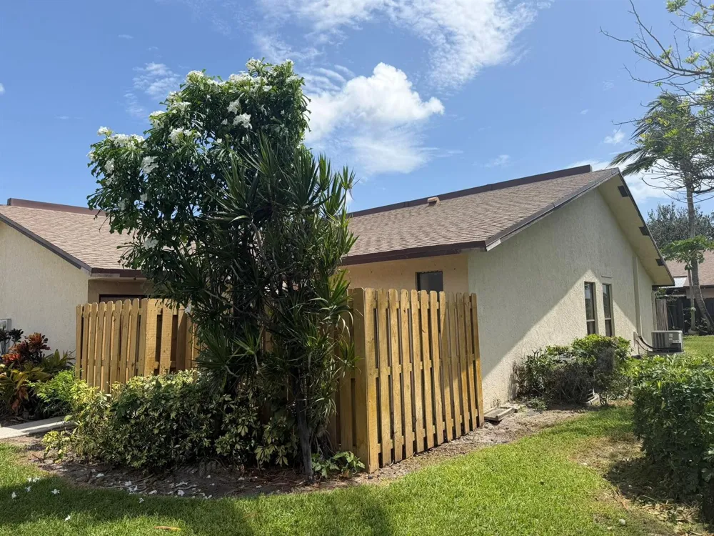 1501 WATERVIEW CIRCLE Palm Springs, FL 33461