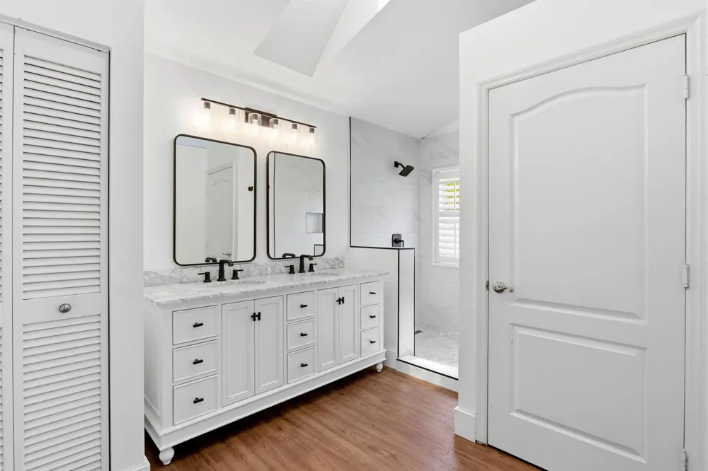 944 Dickens Place West Palm Beach, FL 33411