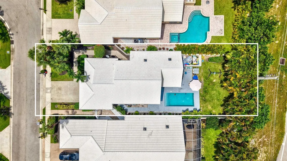 944 Dickens Place West Palm Beach, FL 33411