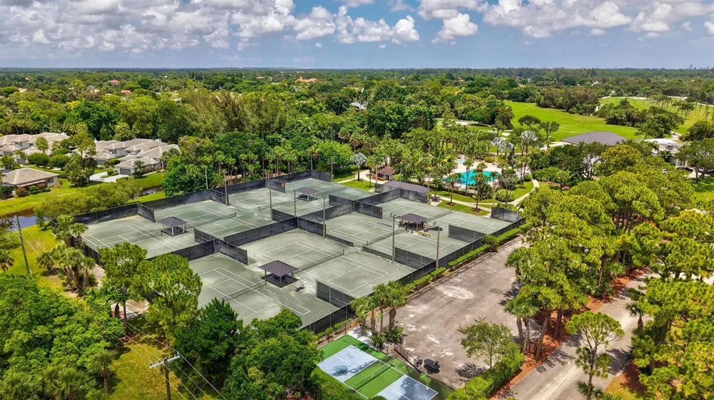 944 Dickens Place West Palm Beach, FL 33411