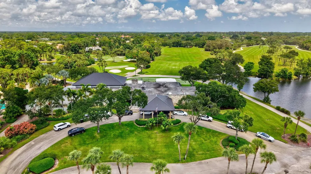944 Dickens Place West Palm Beach, FL 33411