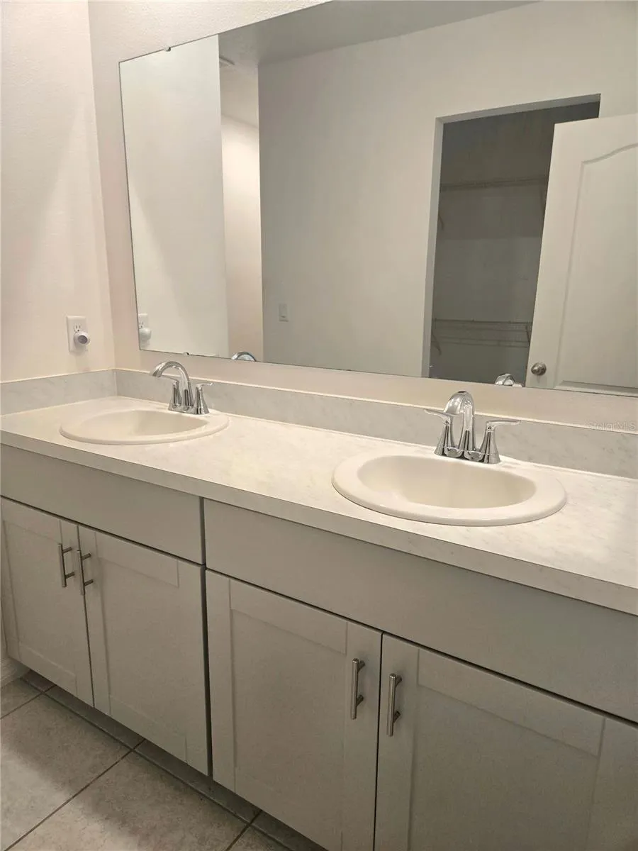1137 ORNE COURT Kissimmee, FL 34759