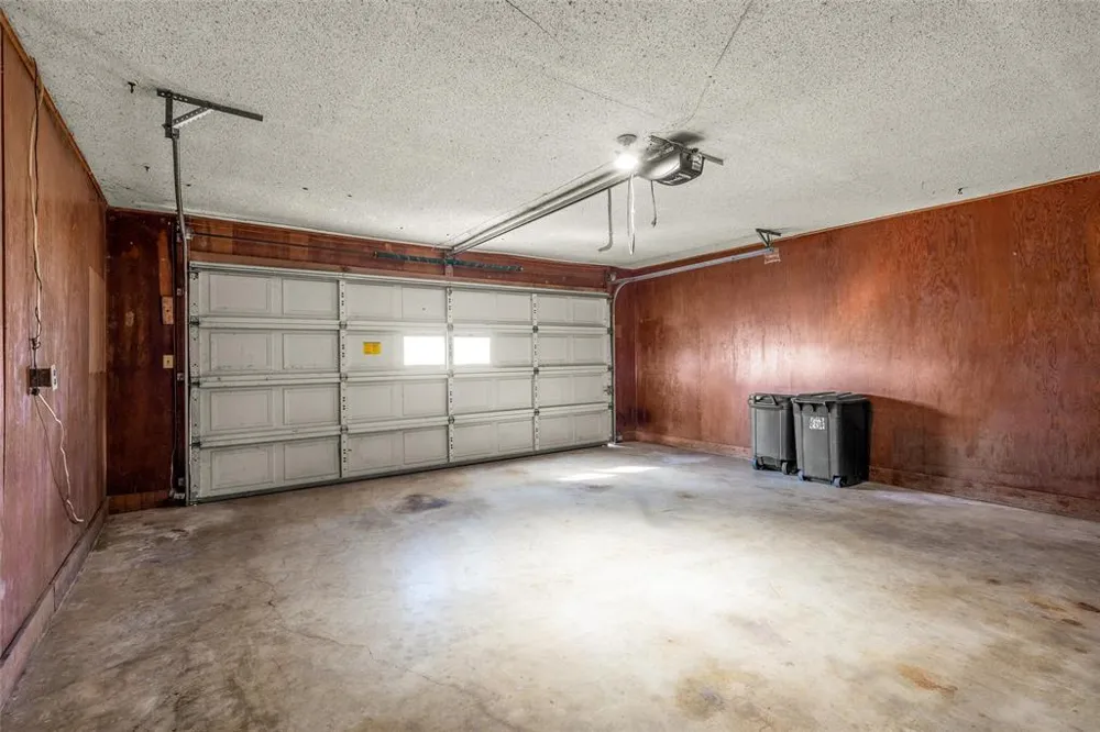 24503 Ranch Road 12 #D Dripping Springs, TX 78620