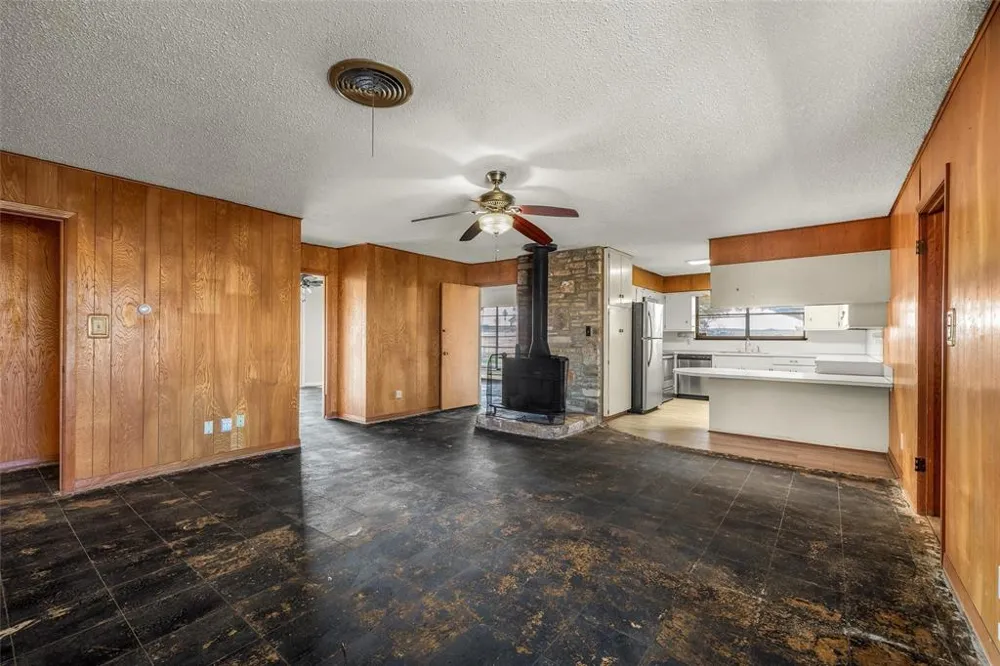 24503 Ranch Road 12 #D Dripping Springs, TX 78620