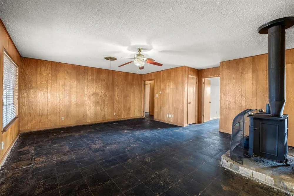 24503 Ranch Road 12 #D Dripping Springs, TX 78620