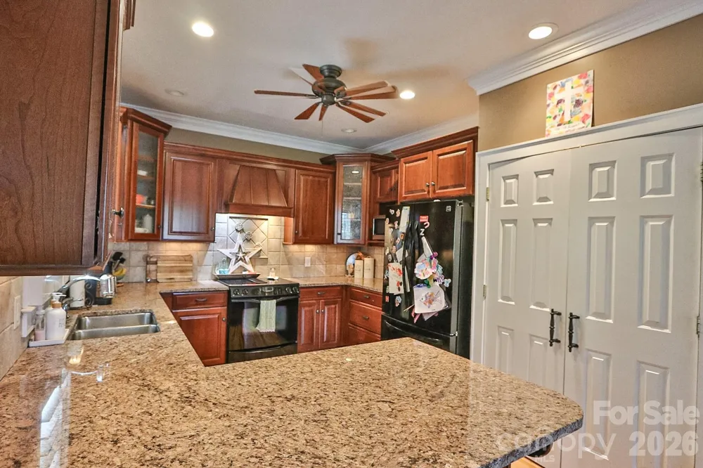 208 Triplett Street Jonesville, NC 28642