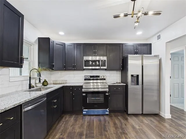 970 Scranton Street Aurora, CO 80011