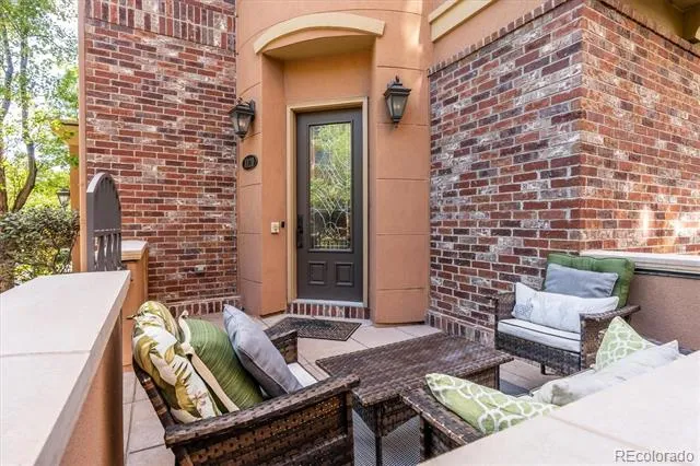 10120 Inverness Main Street Englewood, CO 80112