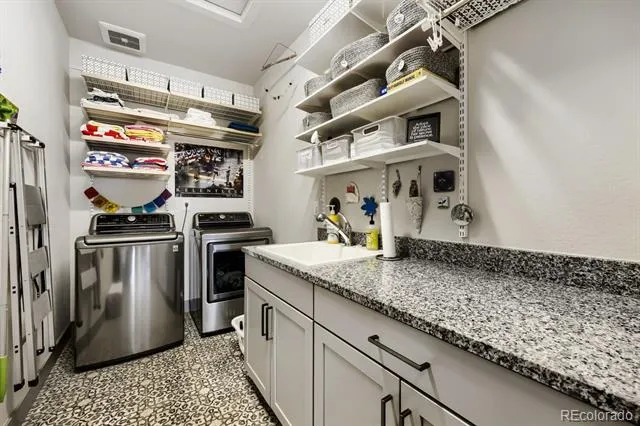 18401 W 93rd Place Arvada, CO 80007