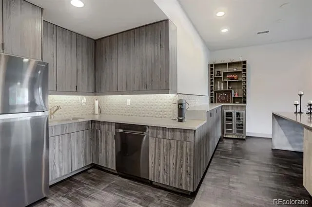 18401 W 93rd Place Arvada, CO 80007