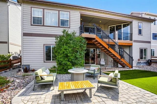 18401 W 93rd Place Arvada, CO 80007