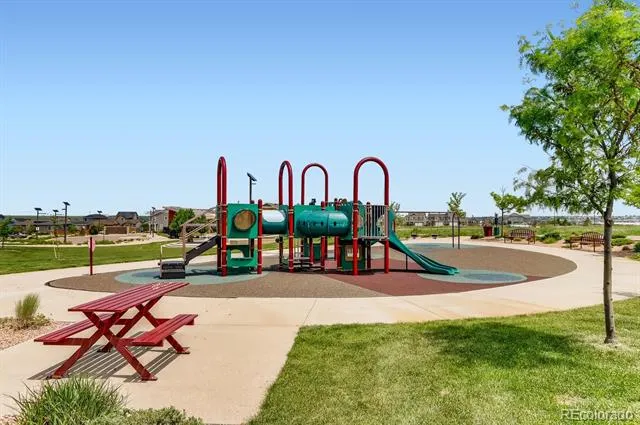18401 W 93rd Place Arvada, CO 80007