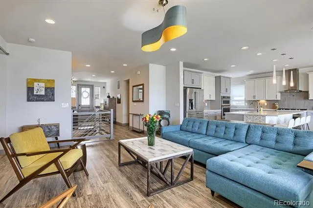 18401 W 93rd Place Arvada, CO 80007