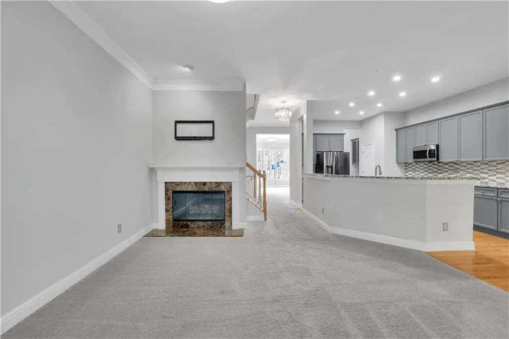 1286 Creekside Terrace SE Smyrna, GA 30082