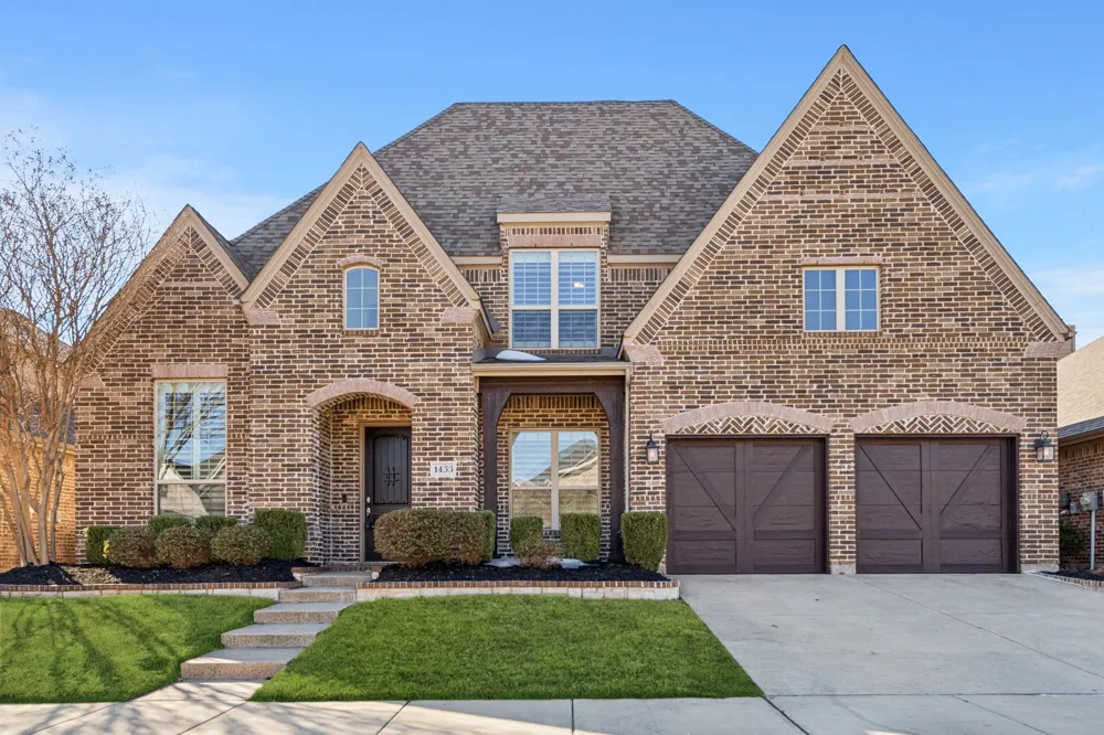 1433 5th Street Argyle, TX 76226