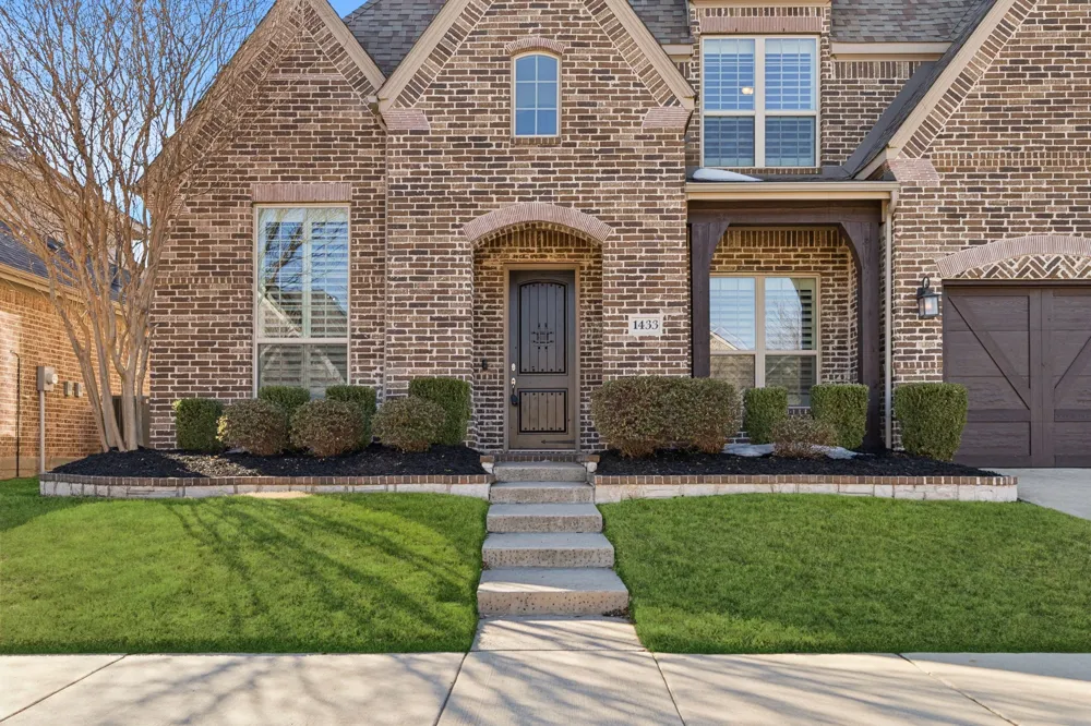 1433 5th Street Argyle, TX 76226