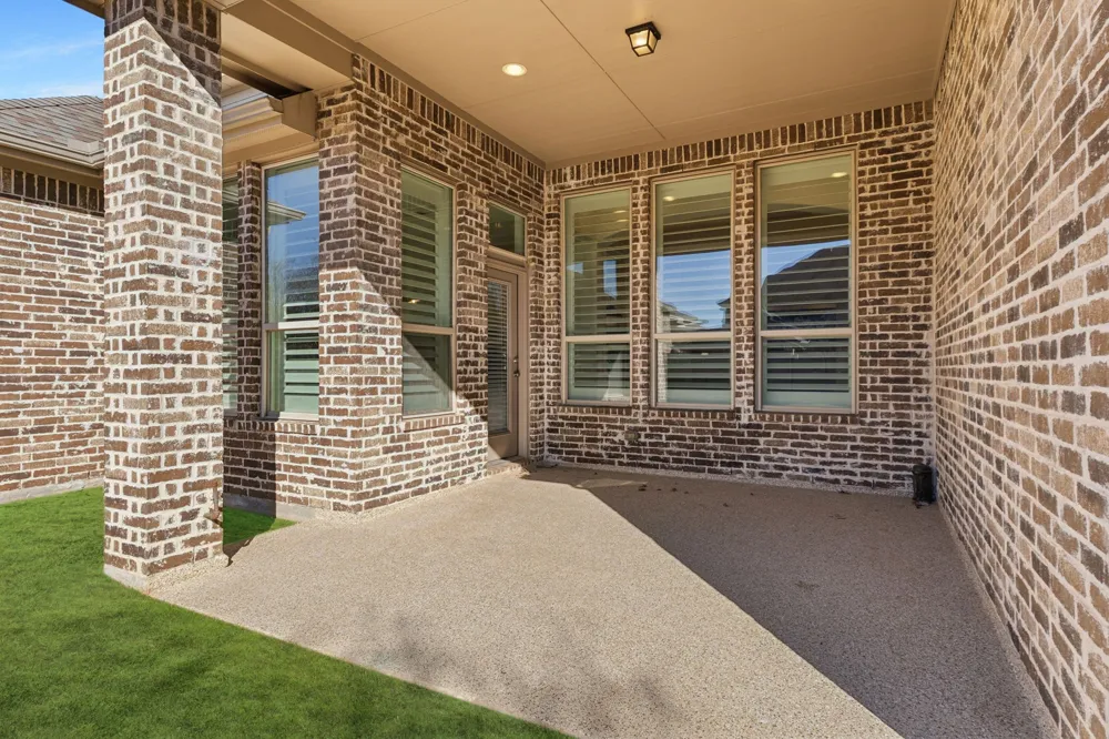 1433 5th Street Argyle, TX 76226