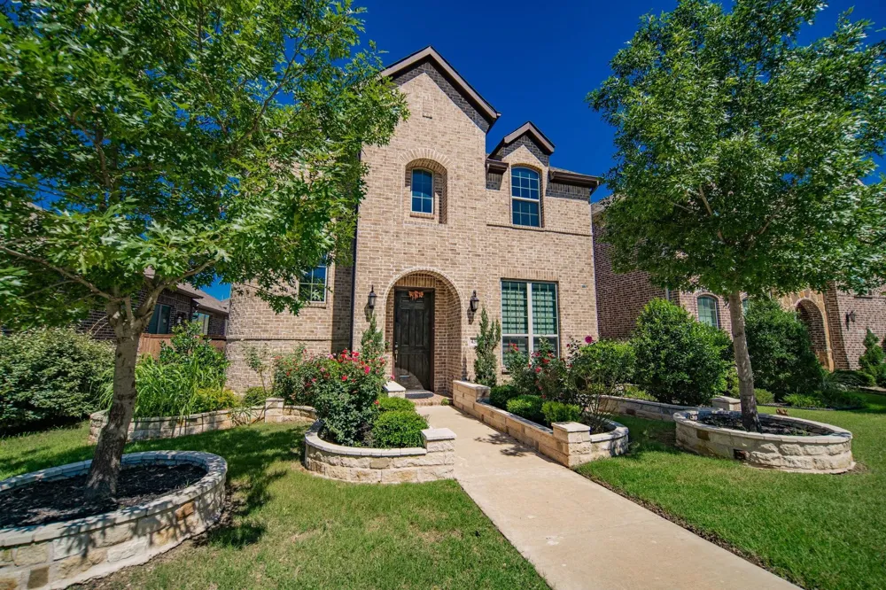 4300 Del Rey Avenue McKinney, TX 75070