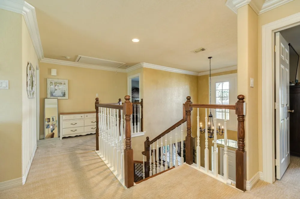 204 Arrowhead Drive Lake Jackson, TX 77566