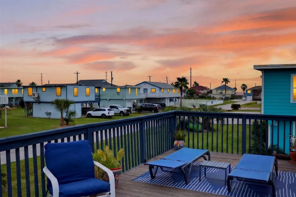 4134 Liberty Drive Galveston, TX 77554