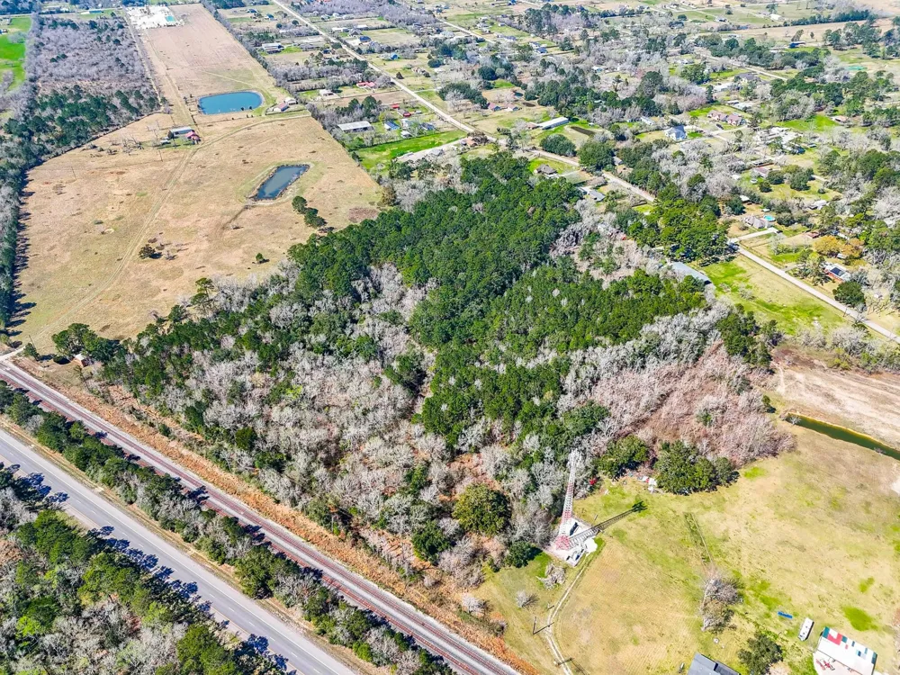 7907 Highway 90 Crosby, TX 77532
