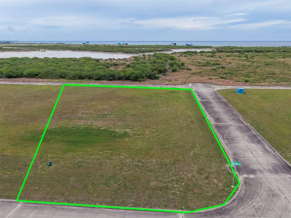 3129 Camp Hulen Drive Palacios, TX 77465