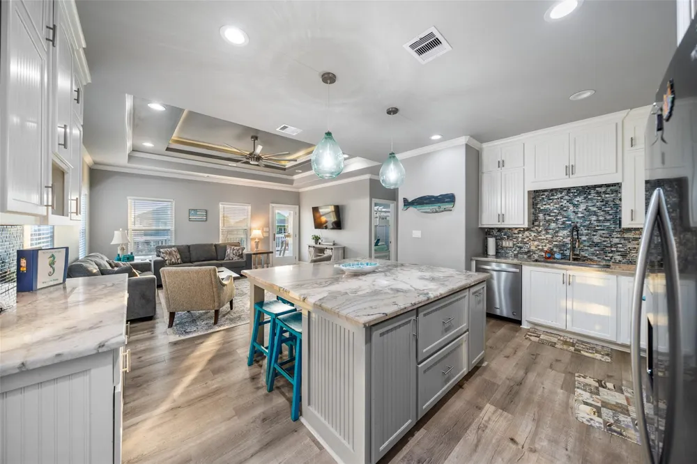 876 Palmetto Drive Port Bolivar, TX 77650