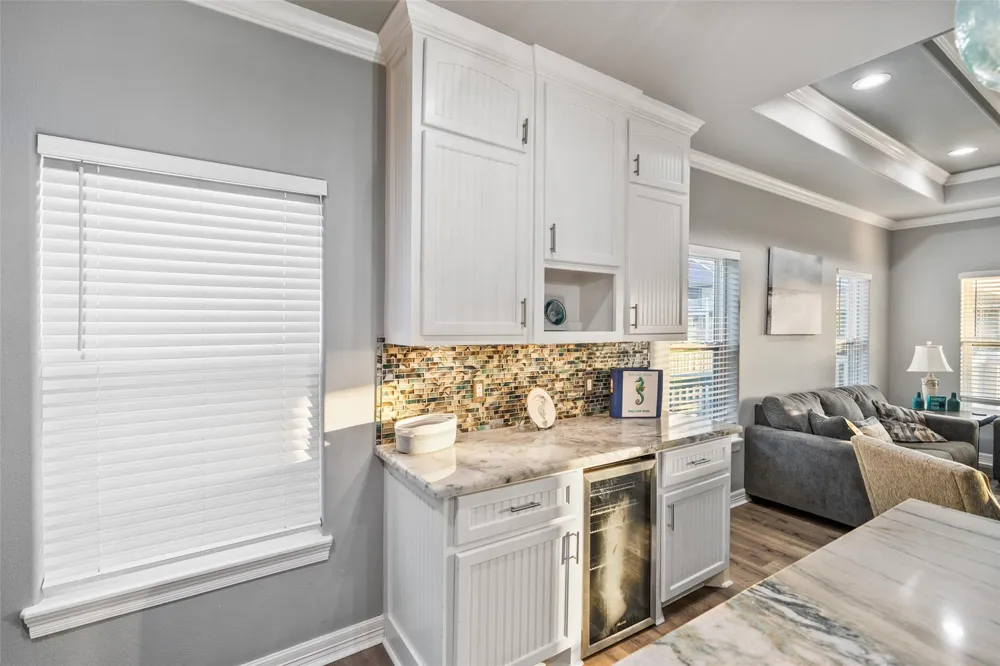 876 Palmetto Drive Port Bolivar, TX 77650