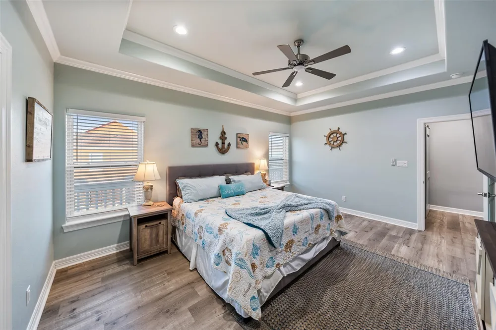 876 Palmetto Drive Port Bolivar, TX 77650