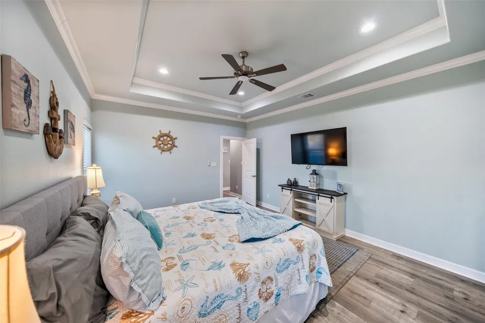 876 Palmetto Drive Port Bolivar, TX 77650