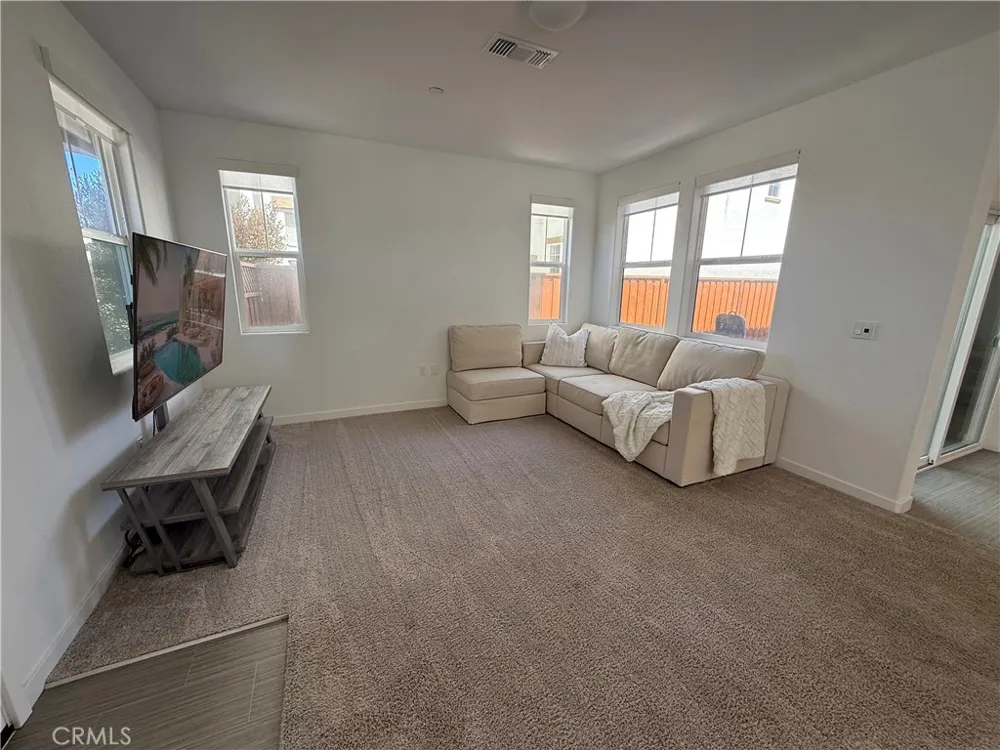 3002 Minaret Way Marina, CA 93933