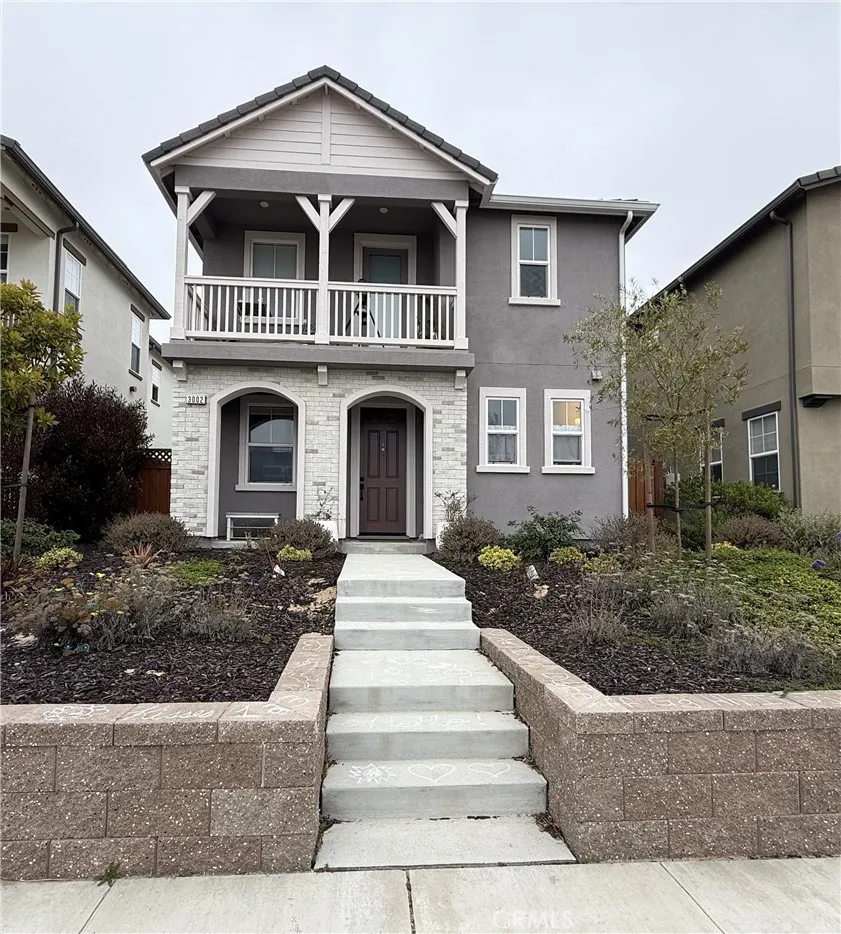 3002 Minaret Way Marina, CA 93933