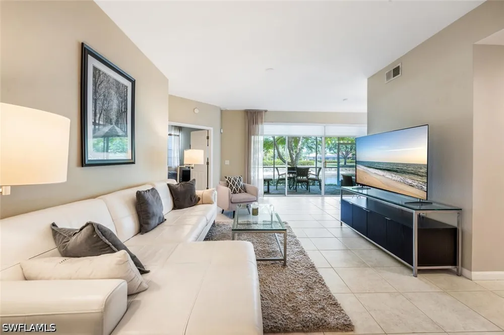Blue Juniper Court #102 Naples, FL 34109