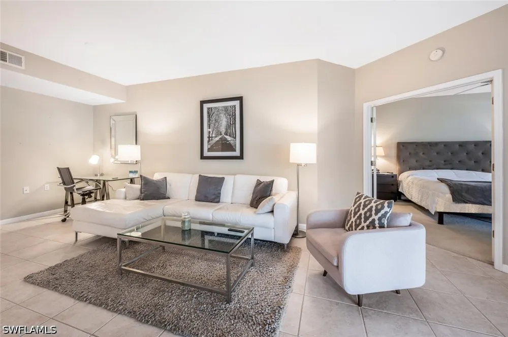 Blue Juniper Court #102 Naples, FL 34109
