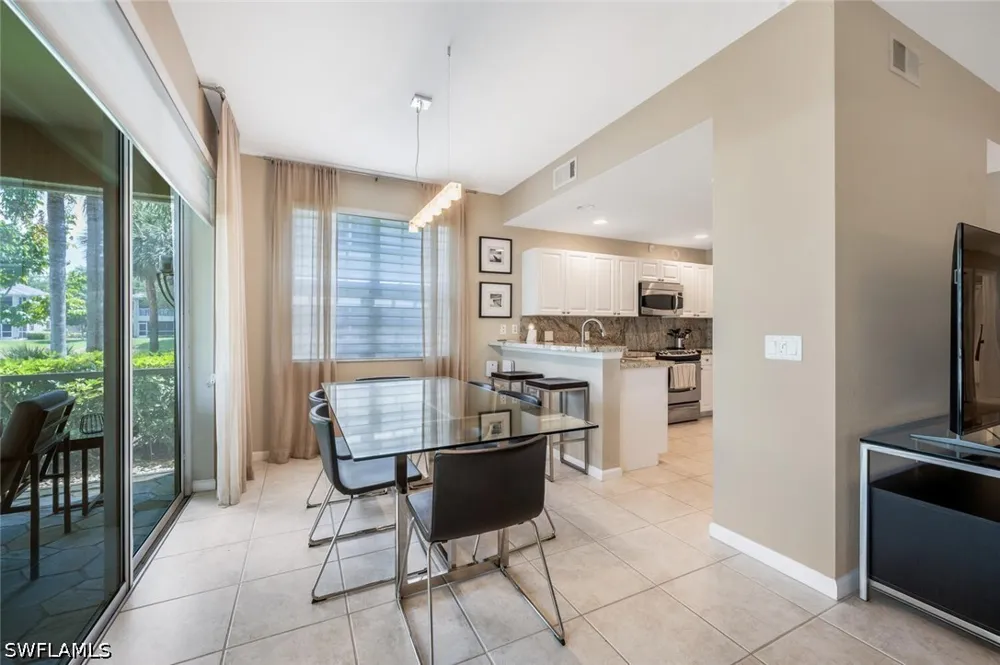 Blue Juniper Court #102 Naples, FL 34109
