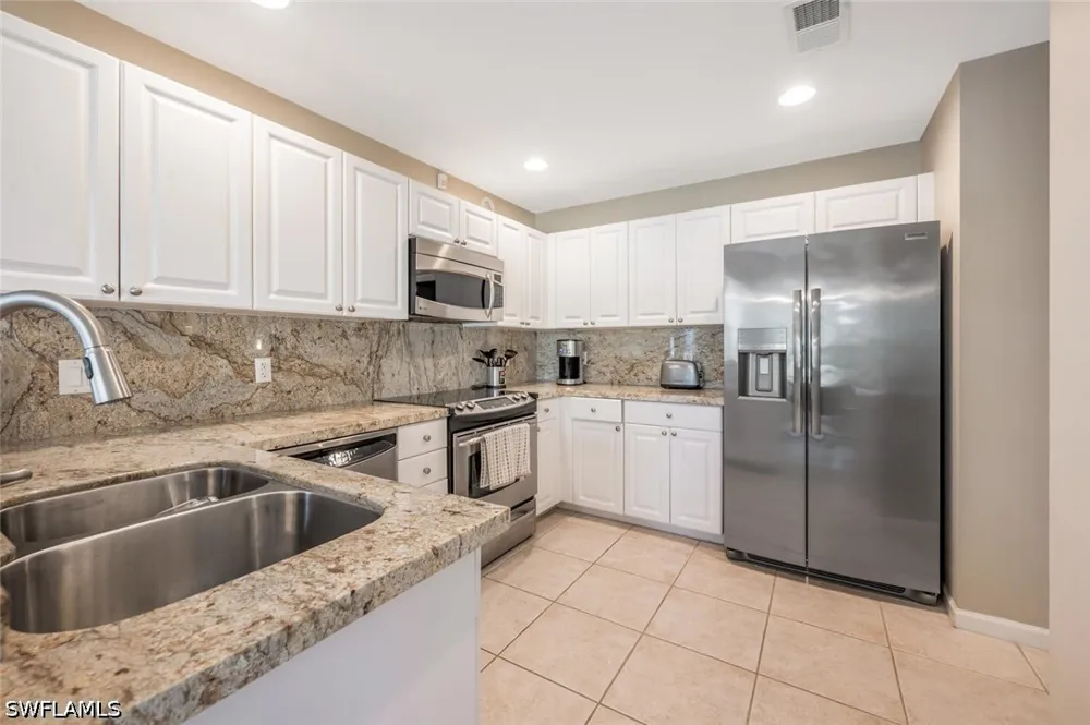 Blue Juniper Court #102 Naples, FL 34109