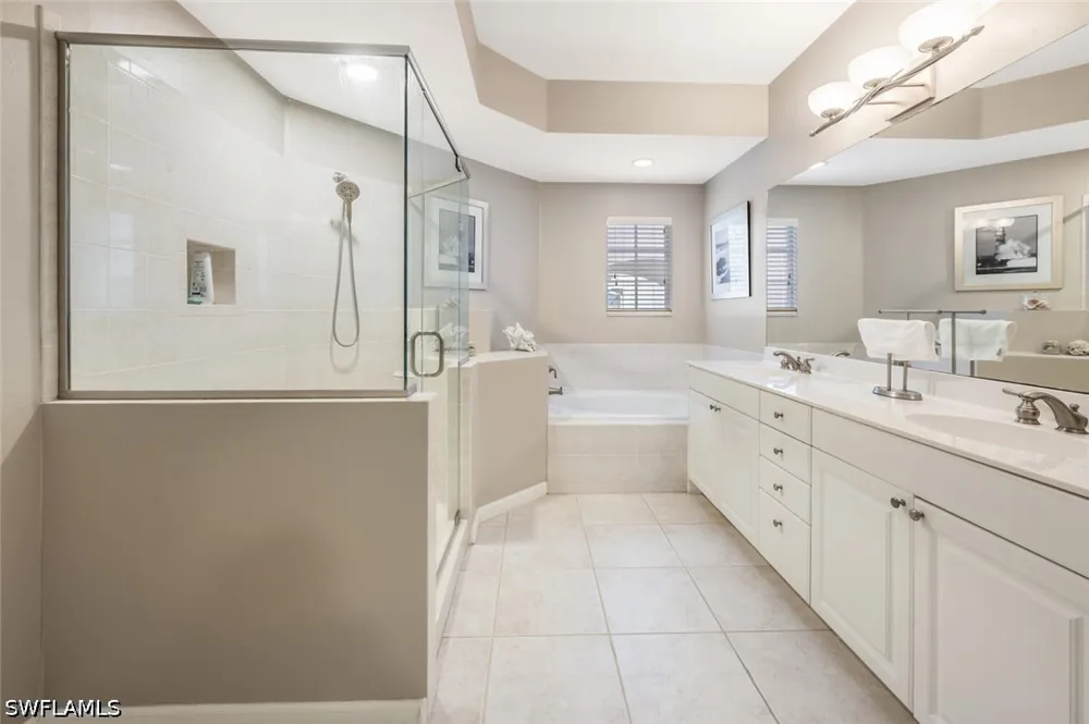 Blue Juniper Court #102 Naples, FL 34109