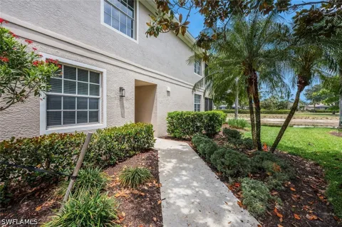 Blue Juniper Court #102