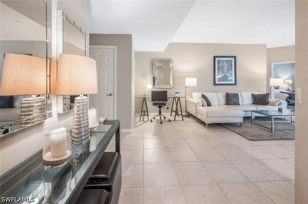 Blue Juniper Court #102 Naples, FL 34109