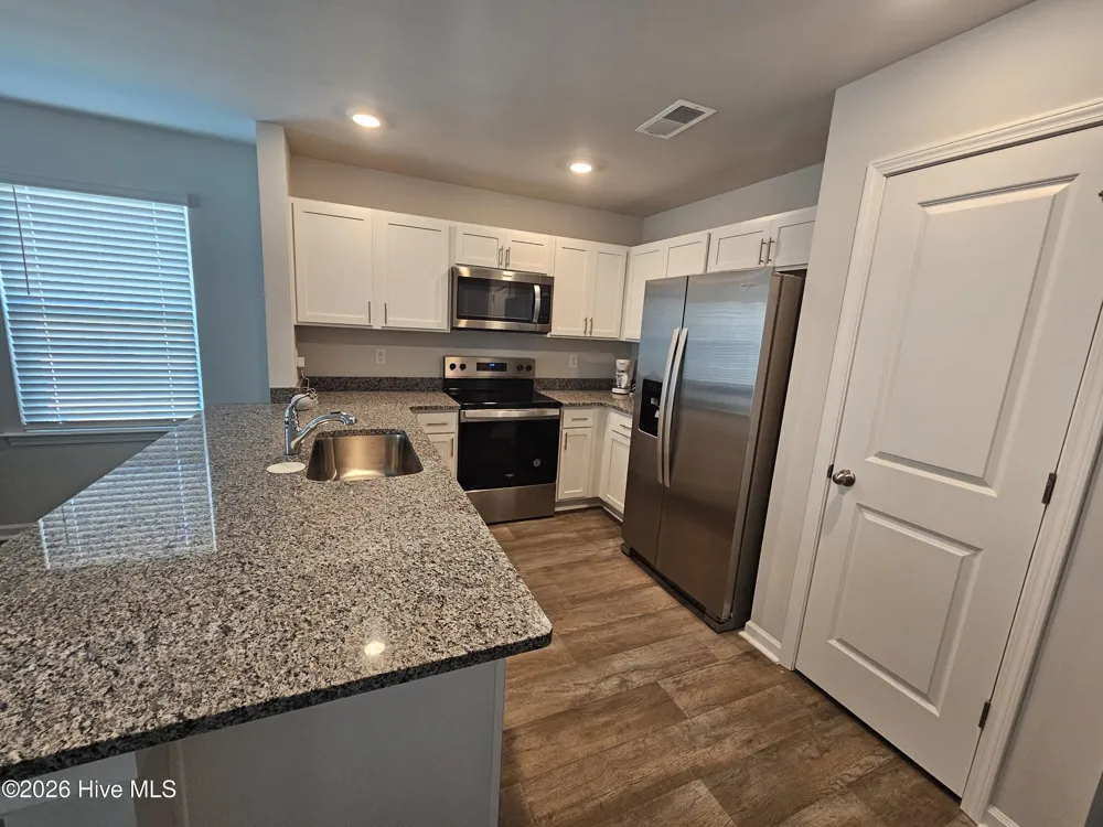 4215 High Glen Drive Leland, NC 28451