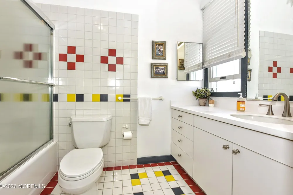 54 Long Beach Boulevard #E Long Beach, NJ 08008