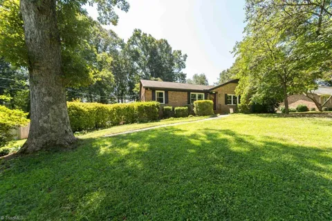 5912 Puritan Lane