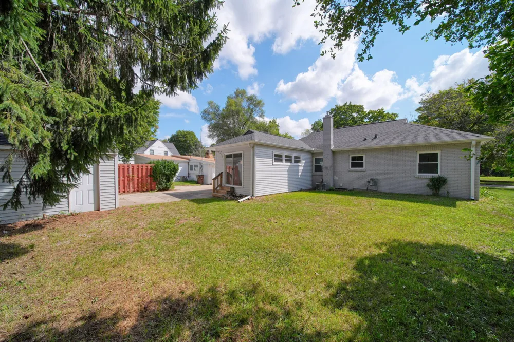 744 Briarcliff Road Jackson City, MI 49203