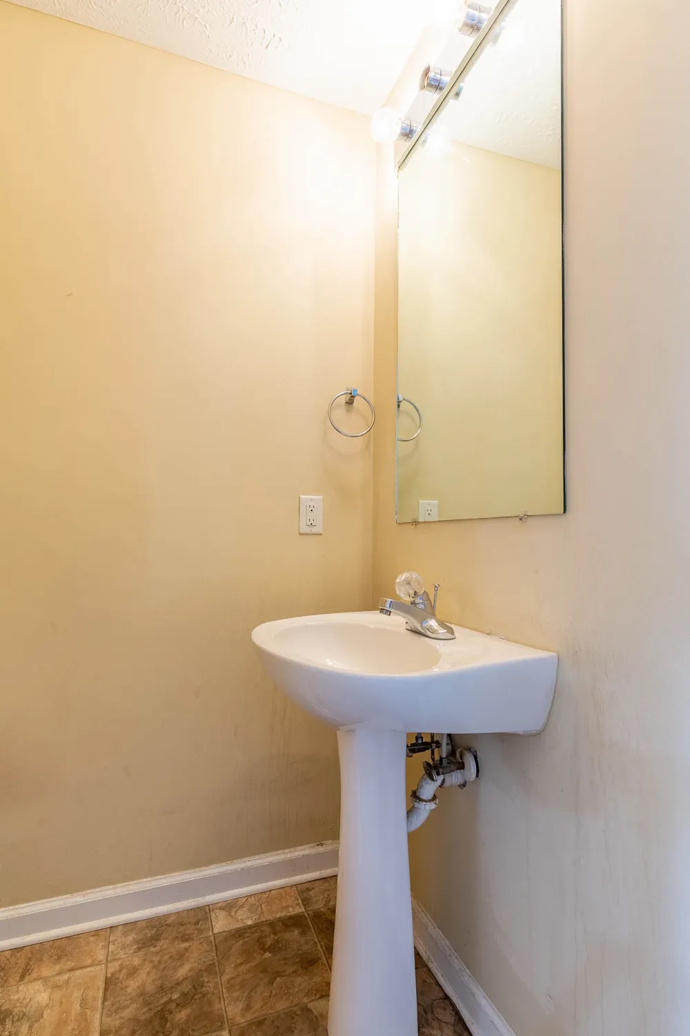 6066 Sagi Cir La Vergne, TN 37086
