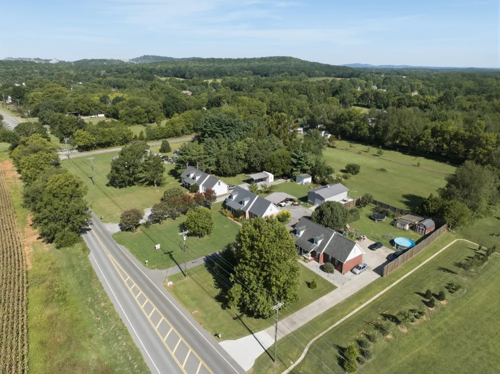 4982 Burnt Knob Rd Murfreesboro, TN 37129