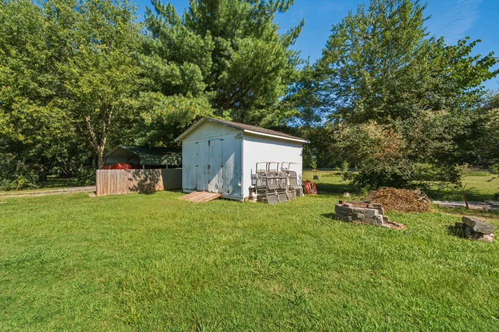 4982 Burnt Knob Rd Murfreesboro, TN 37129
