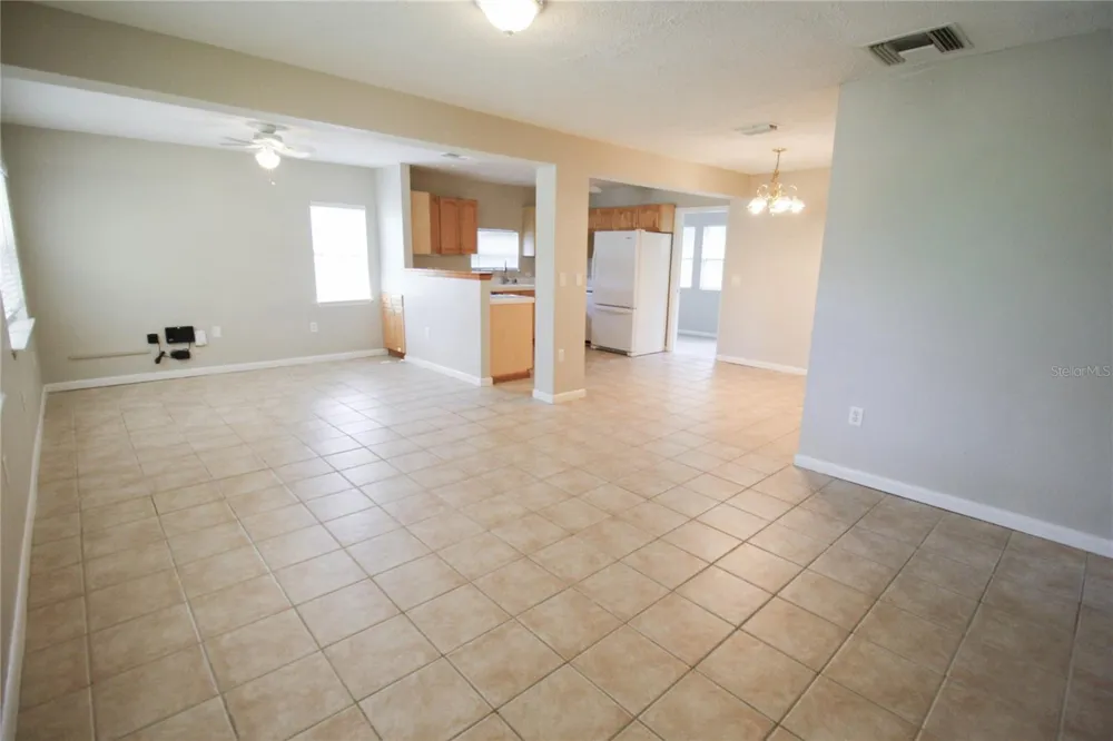 3331 YORKTOWN STREET Sarasota, FL 34231