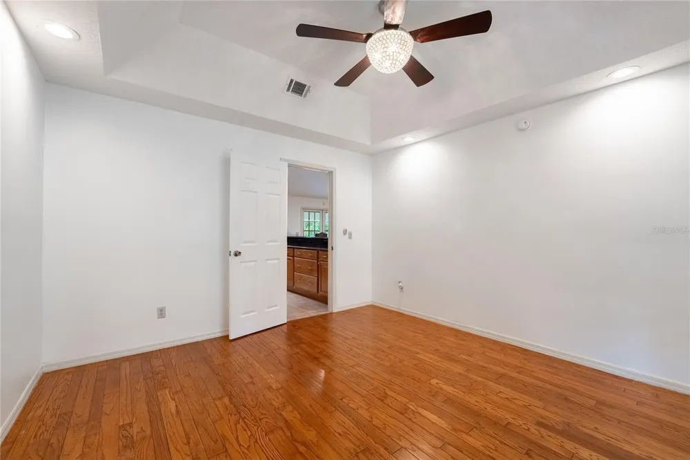 7141 WOODED VILLAGE LANE Orlando, FL 32835
