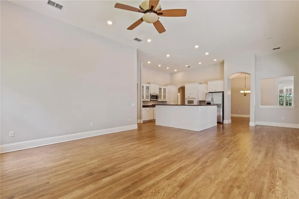 6330 ASHLEY DRIVE Lakeland, FL 33813